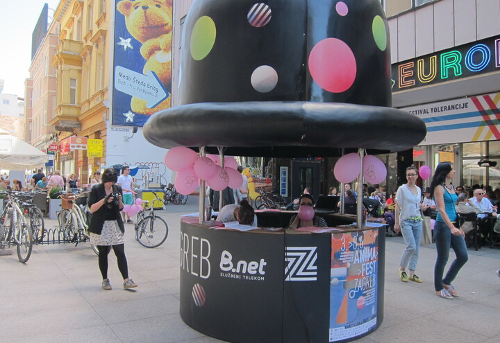 Find us under the hat in the Zagreb city center!