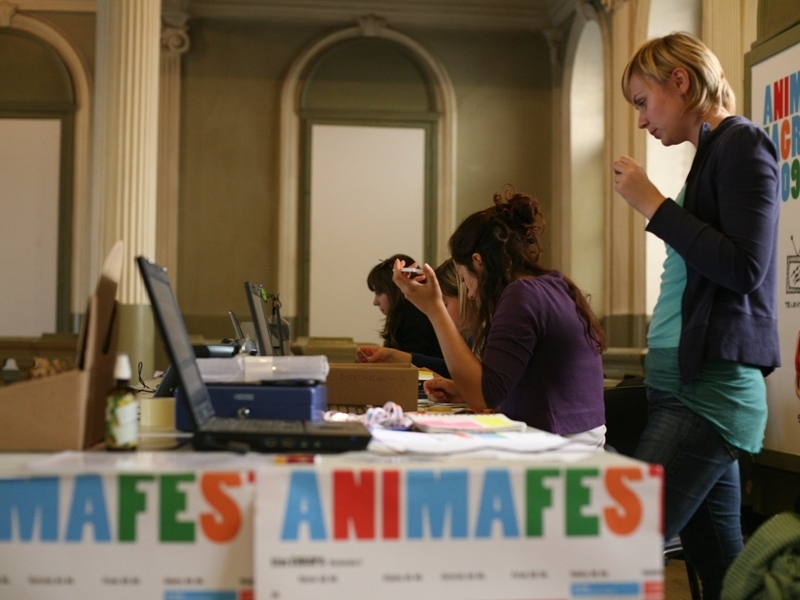 Applications for volunteers closed